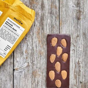 mellow chocolate origine tanzania 70 procent met amandelen